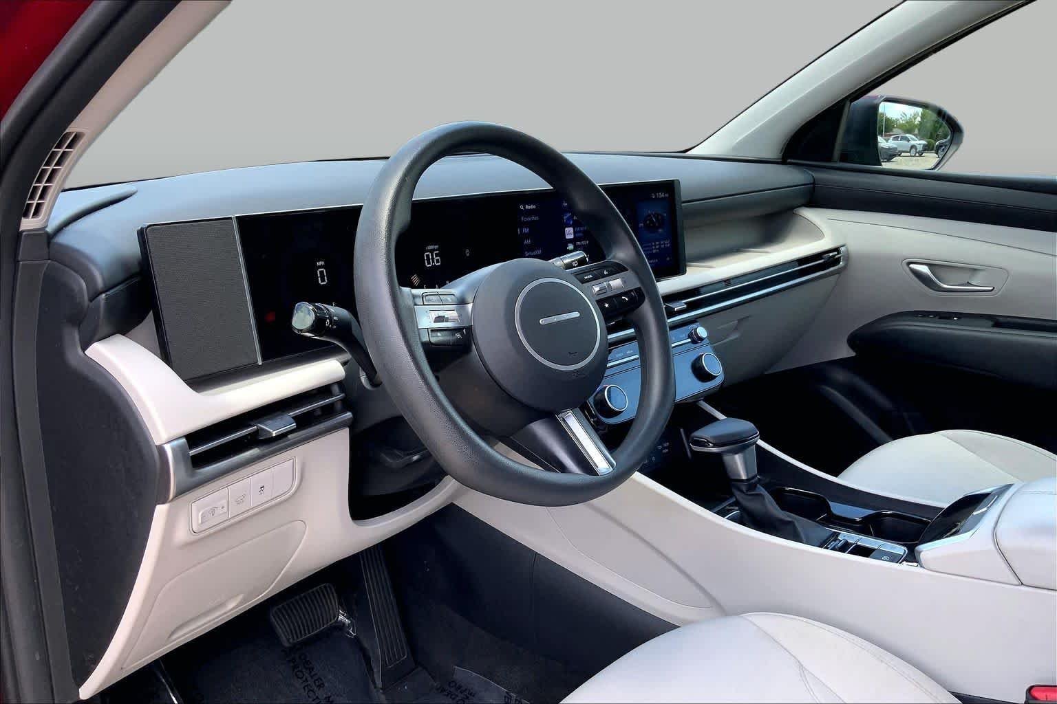 Used 2025 Ultimate Red Hyundai SEL image 16