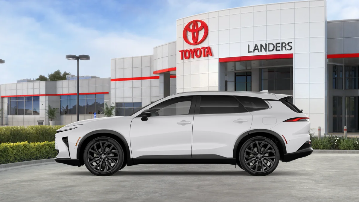 New 2026 Oxygen White Toyota Limited image 4