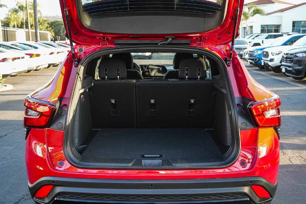 2026 Chevrolet Trax RS - Photo 25