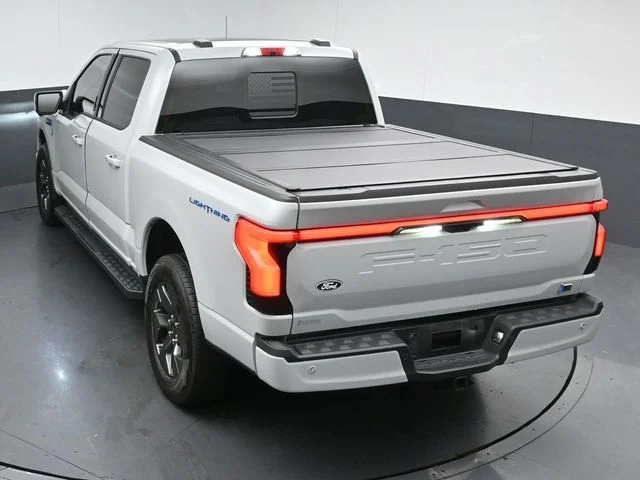 Used 2024 White Ford Lariat image 45