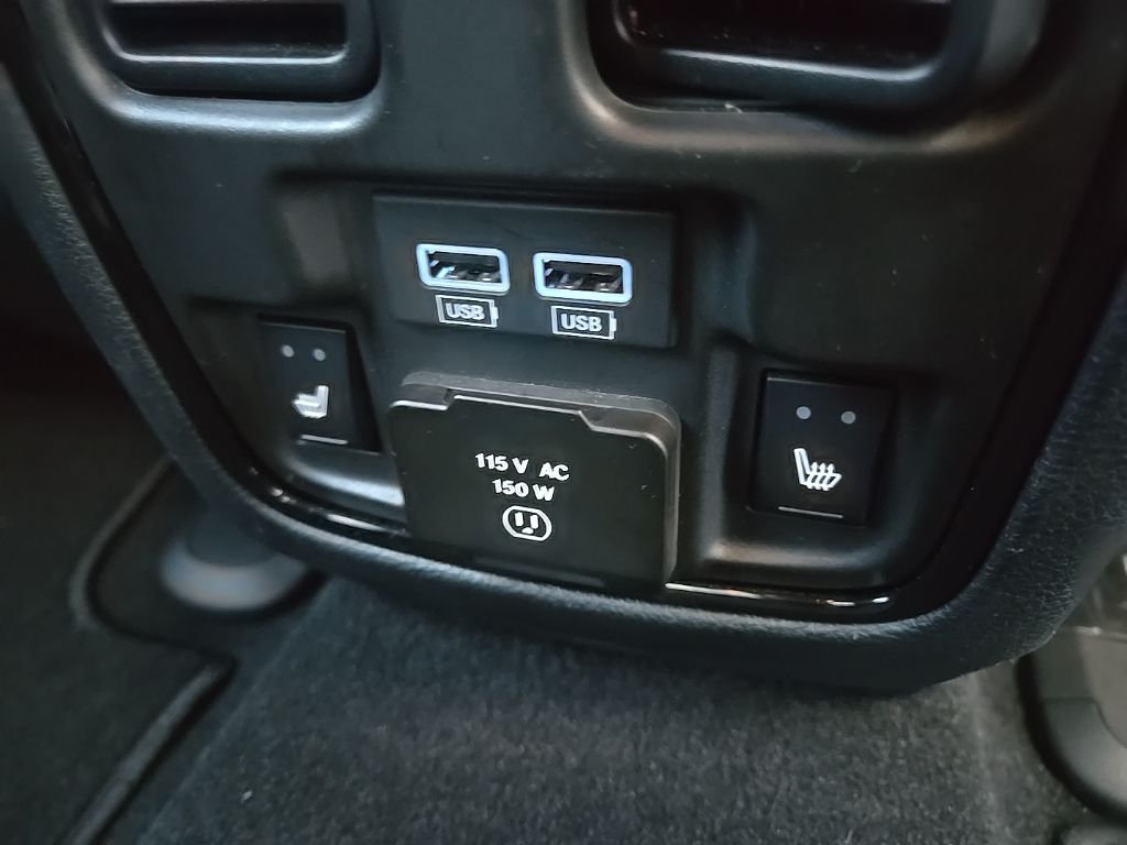 Used 2024 Blue Dodge R/T image 92
