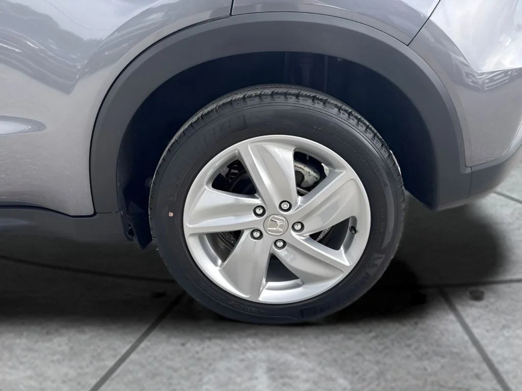 Used 2019  Honda EX image 21