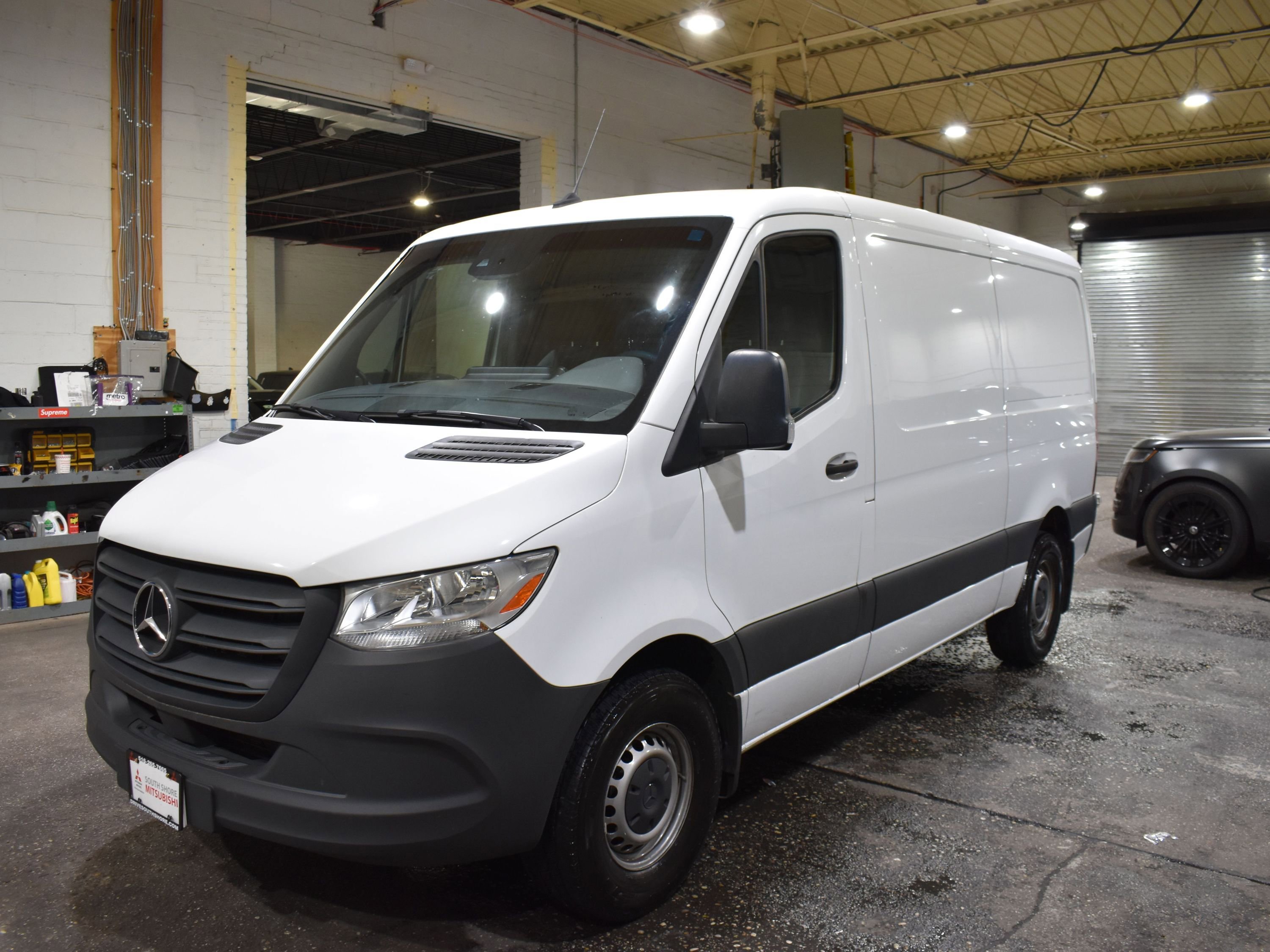 2024 Mercedes-Benz Sprinter 2500 144 WB's photo