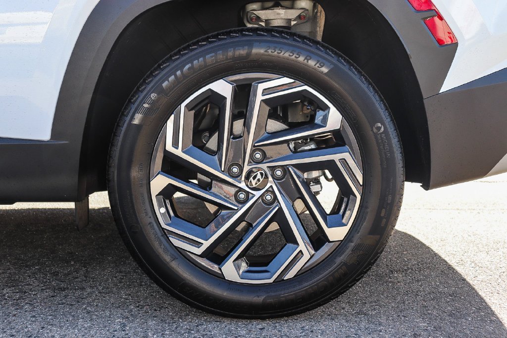 2025 Hyundai Tucson Limited - Photo 10