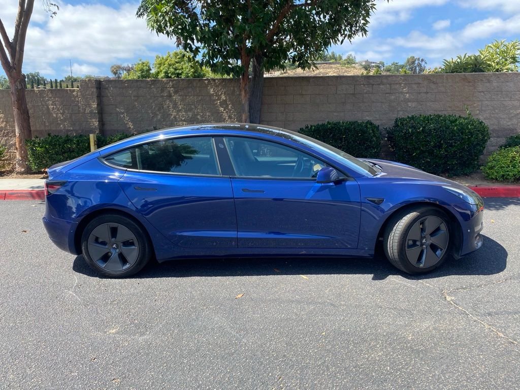 Used 2022 Blue Tesla Long Range image 6