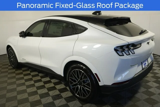 New 2026 Star White Metallic Tri-coat Ford Premium image 5