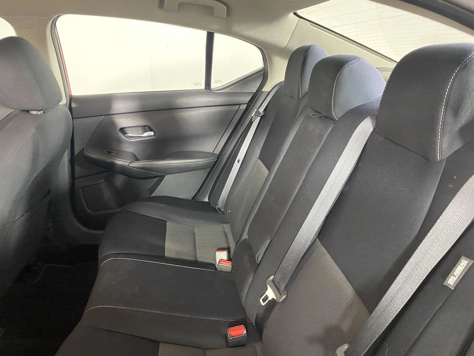 Used 2020 Scarlet Ember Tintcoat Nissan SV image 18