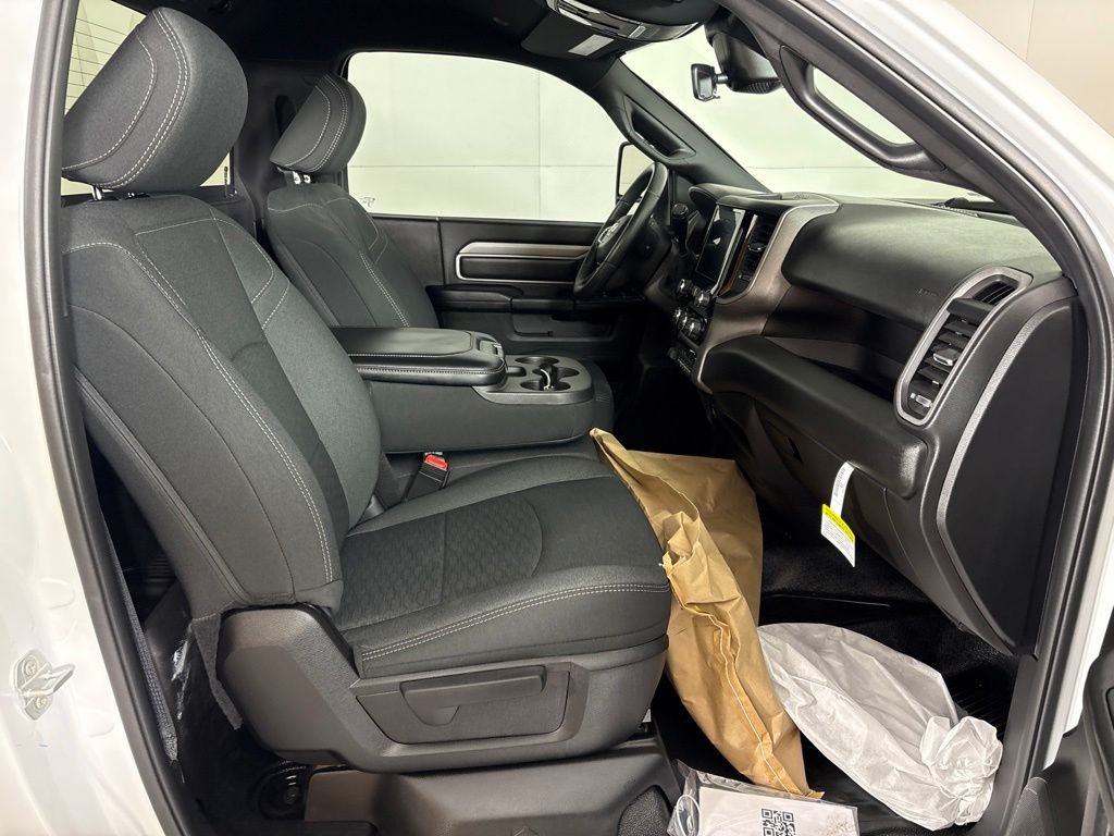 New 2026 Bright White Clearcoat RAM Tradesman image 14