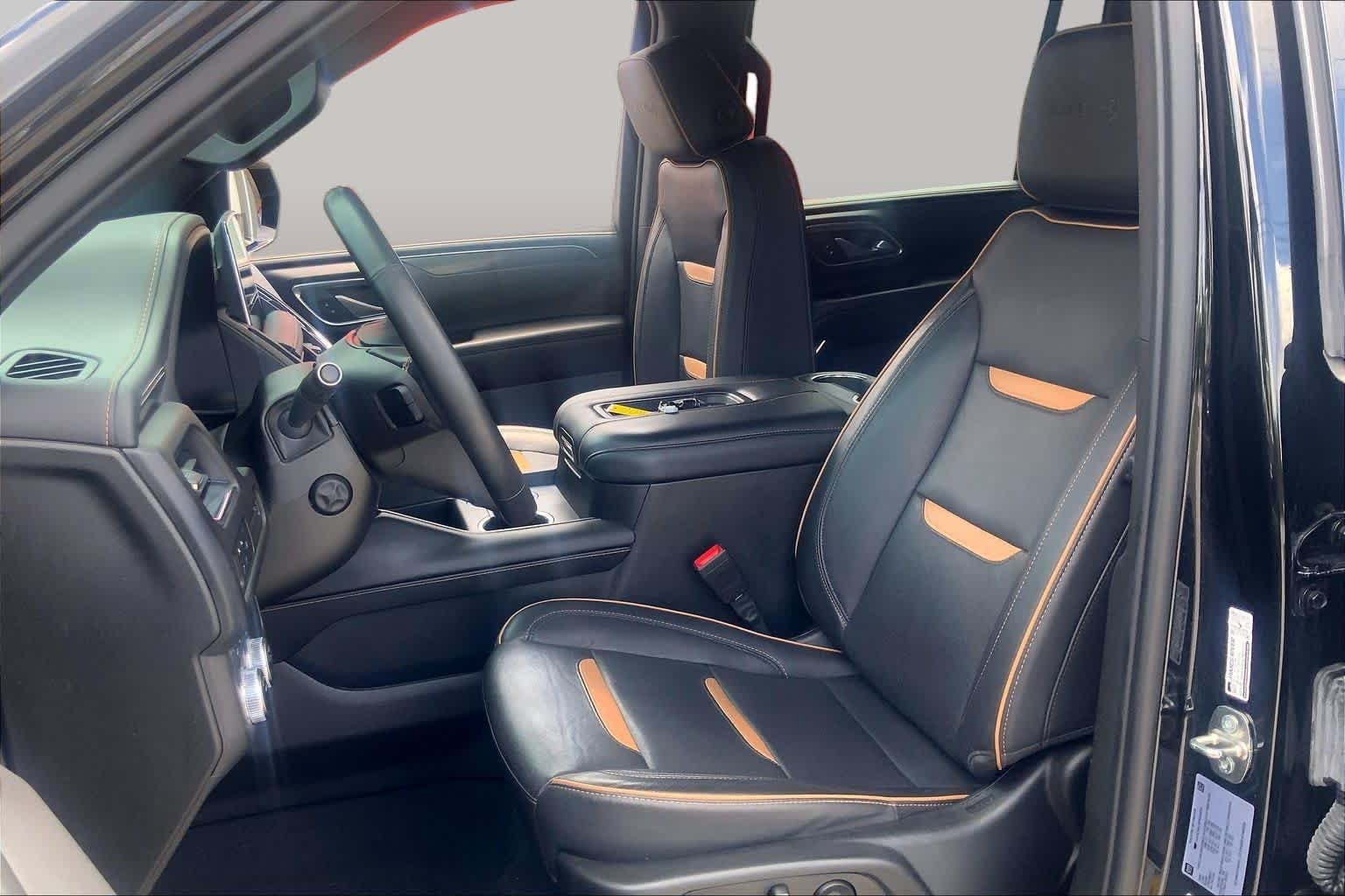 Pre-Owned 2023 GMC Yukon XL AT4