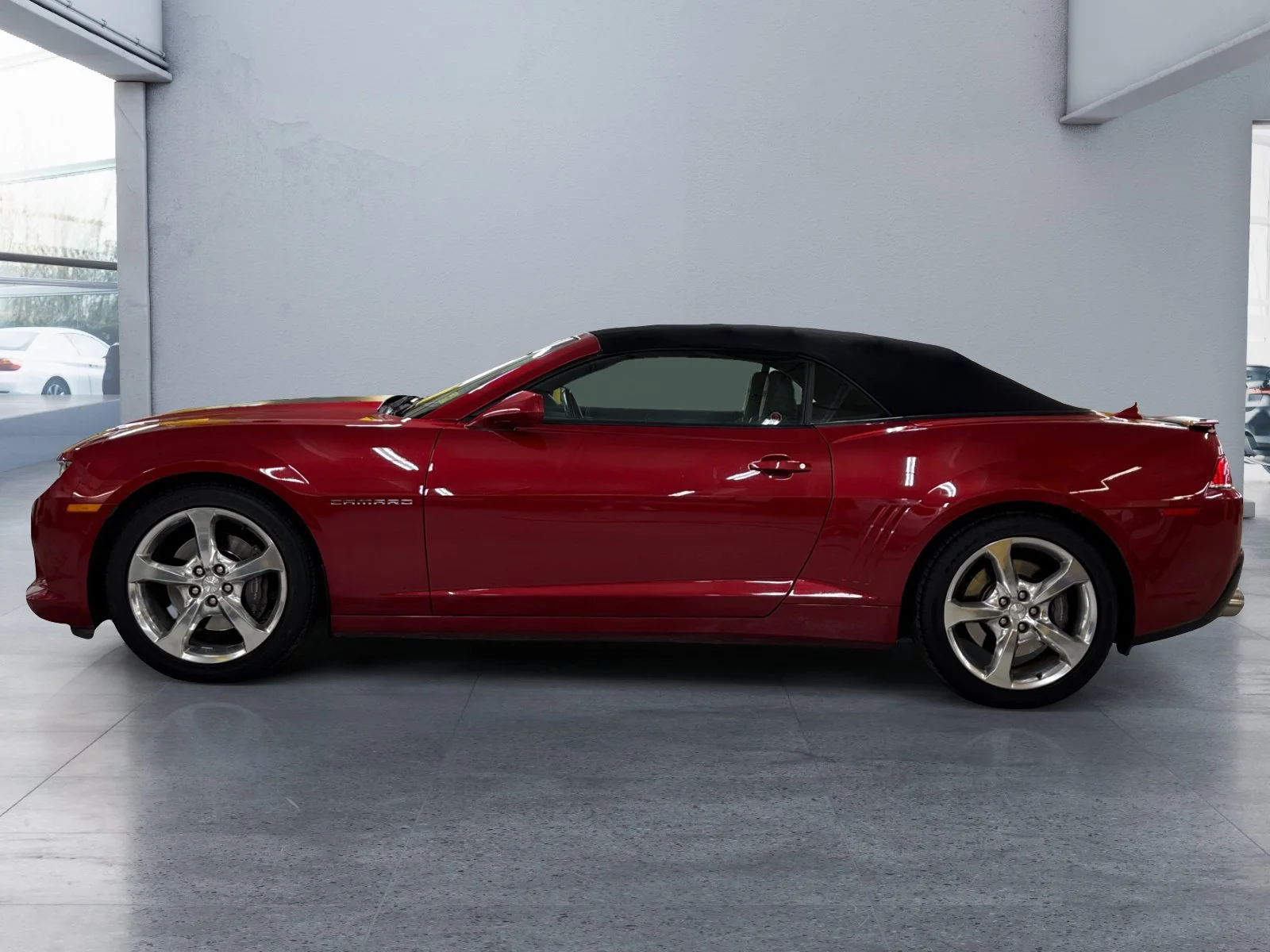 Used 2015 Red Chevrolet SS image 2