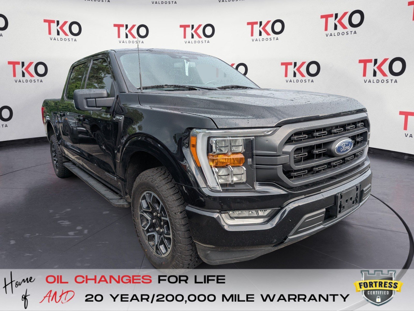 Used 2021  Ford XLT image 1