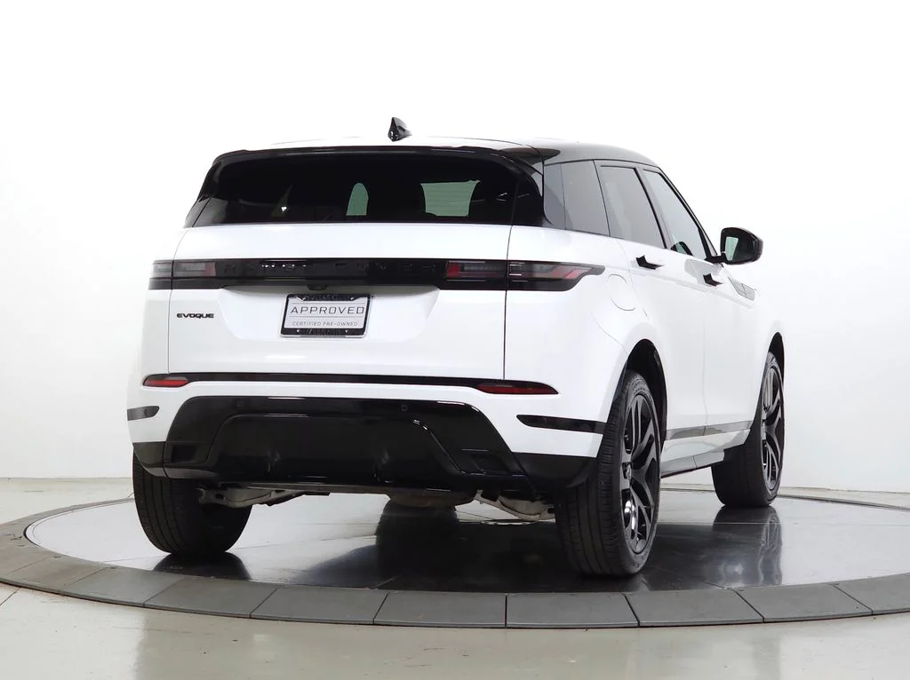 Certified Used 2024 White Land Rover Dynamic image 8
