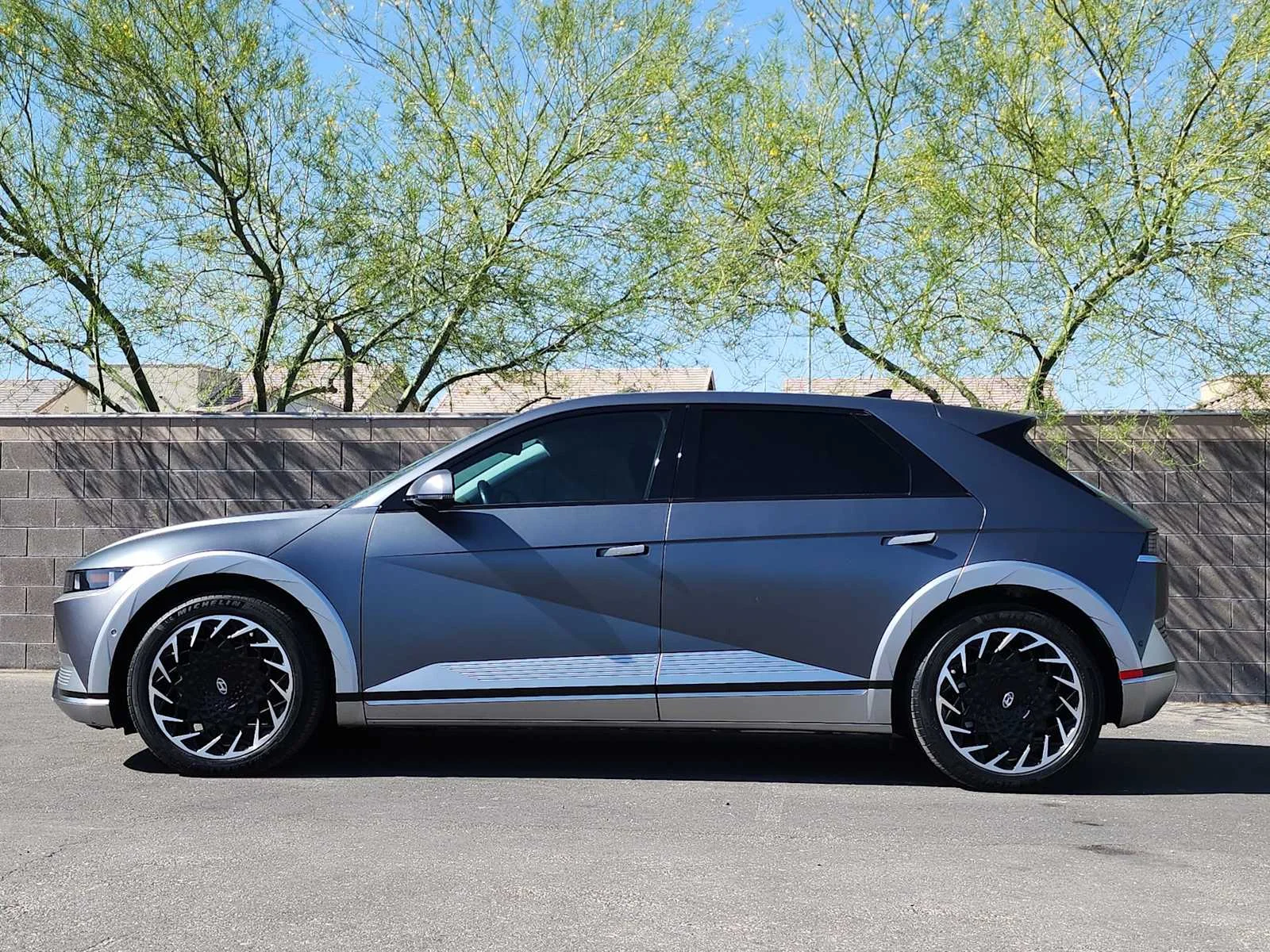 Used 2023 Shooting Star (Matte Gray) Hyundai Limited image 6