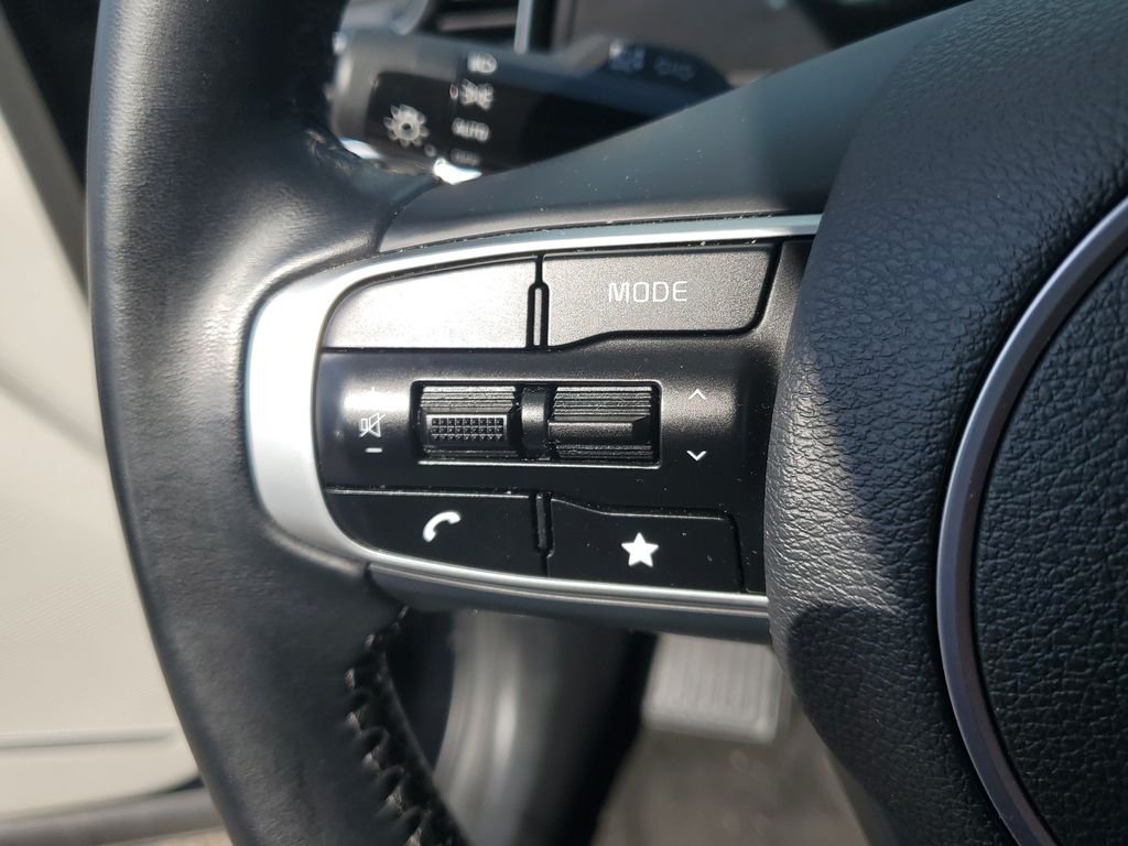Certified Used 2024 Ebony Black Kia EX image 10