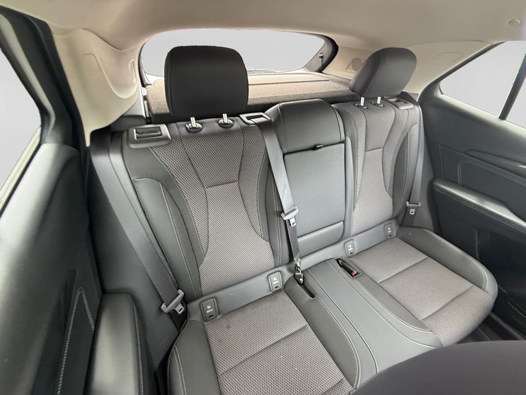 Used 2023 Red Buick Preferred image 16