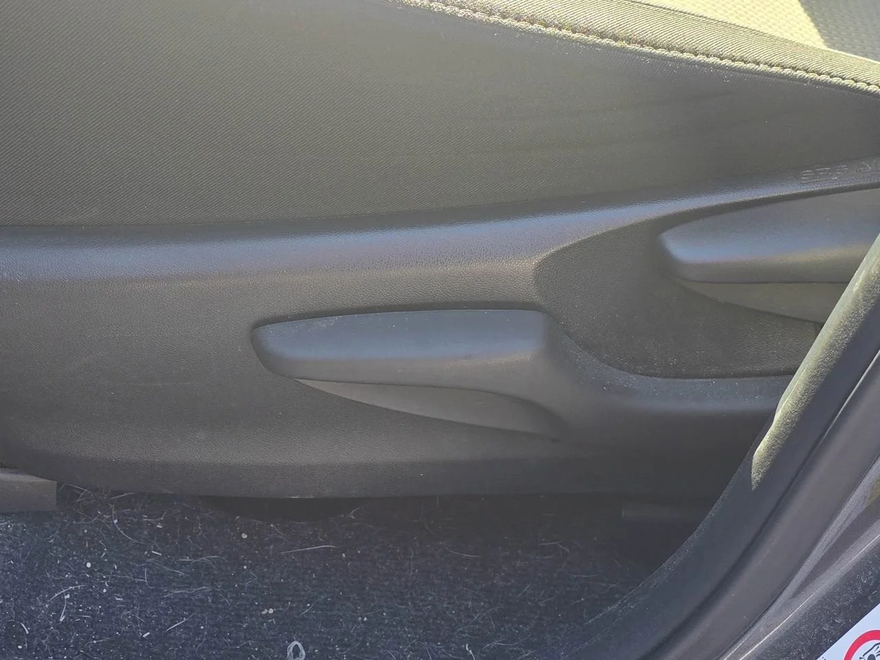 Used 2016 Gray Toyota XLE image 10