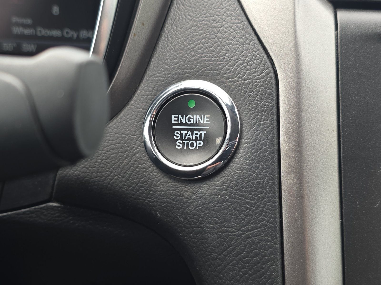 Used 2020 Black Ford SE image 23