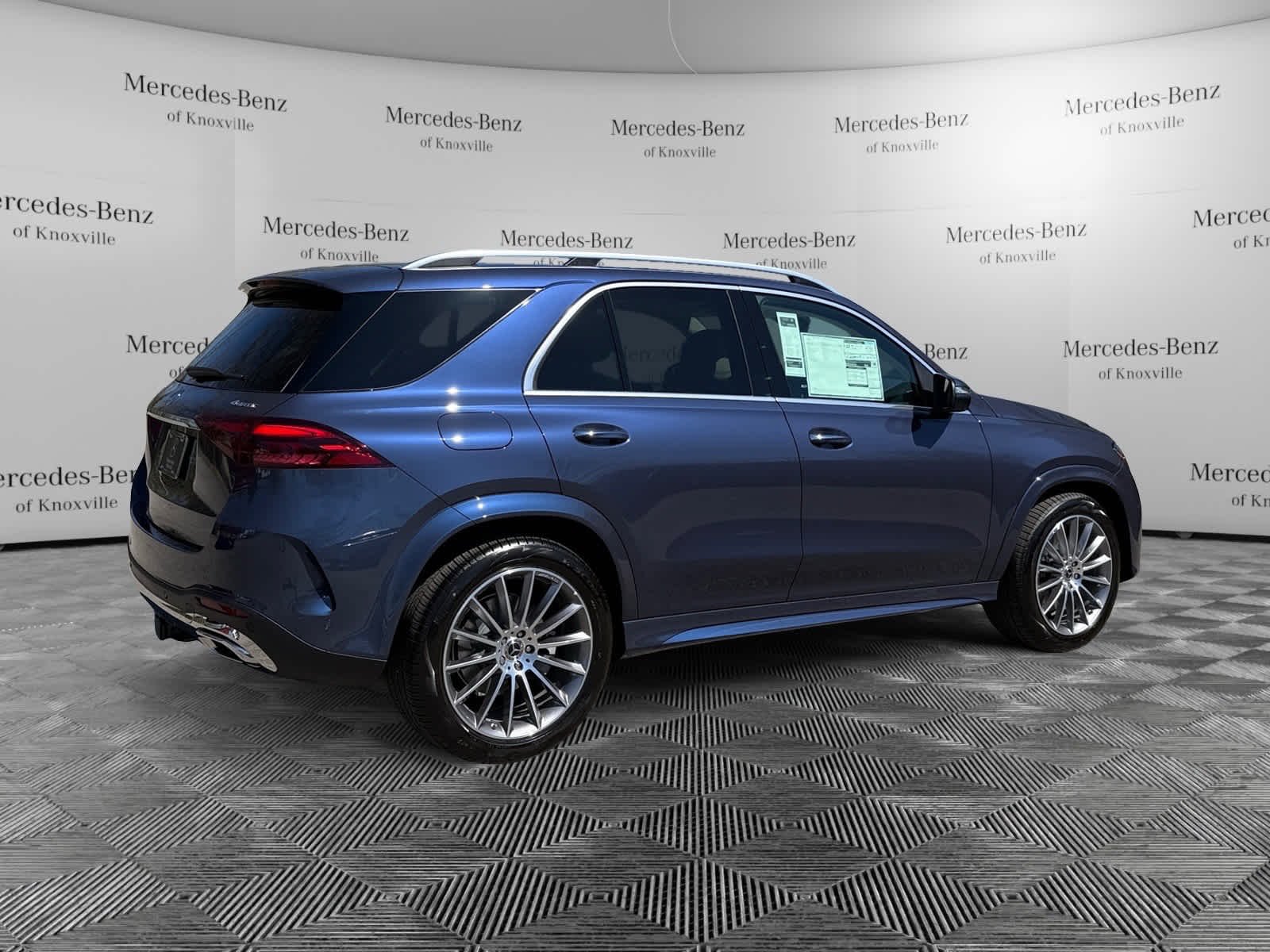 New 2026 Twilight Blue Metallic Mercedes-Benz GLE 350 image 5