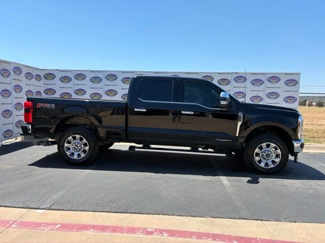 Pre-Owned 2024 Ford F-250SD Lariat