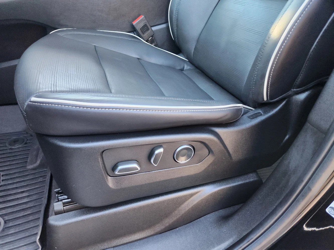 2024 Cadillac Escalade ESV Premium Luxury - Photo 29