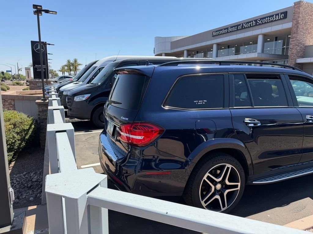 Used 2017  Mercedes-Benz GLS 550 image 3