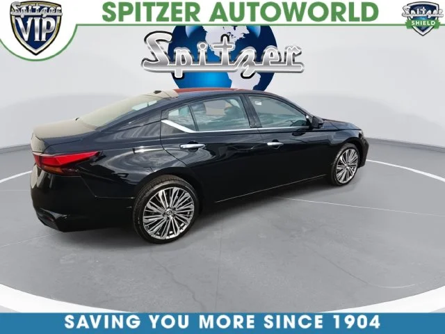 Used 2024 Black Nissan 2.5 SL image 10