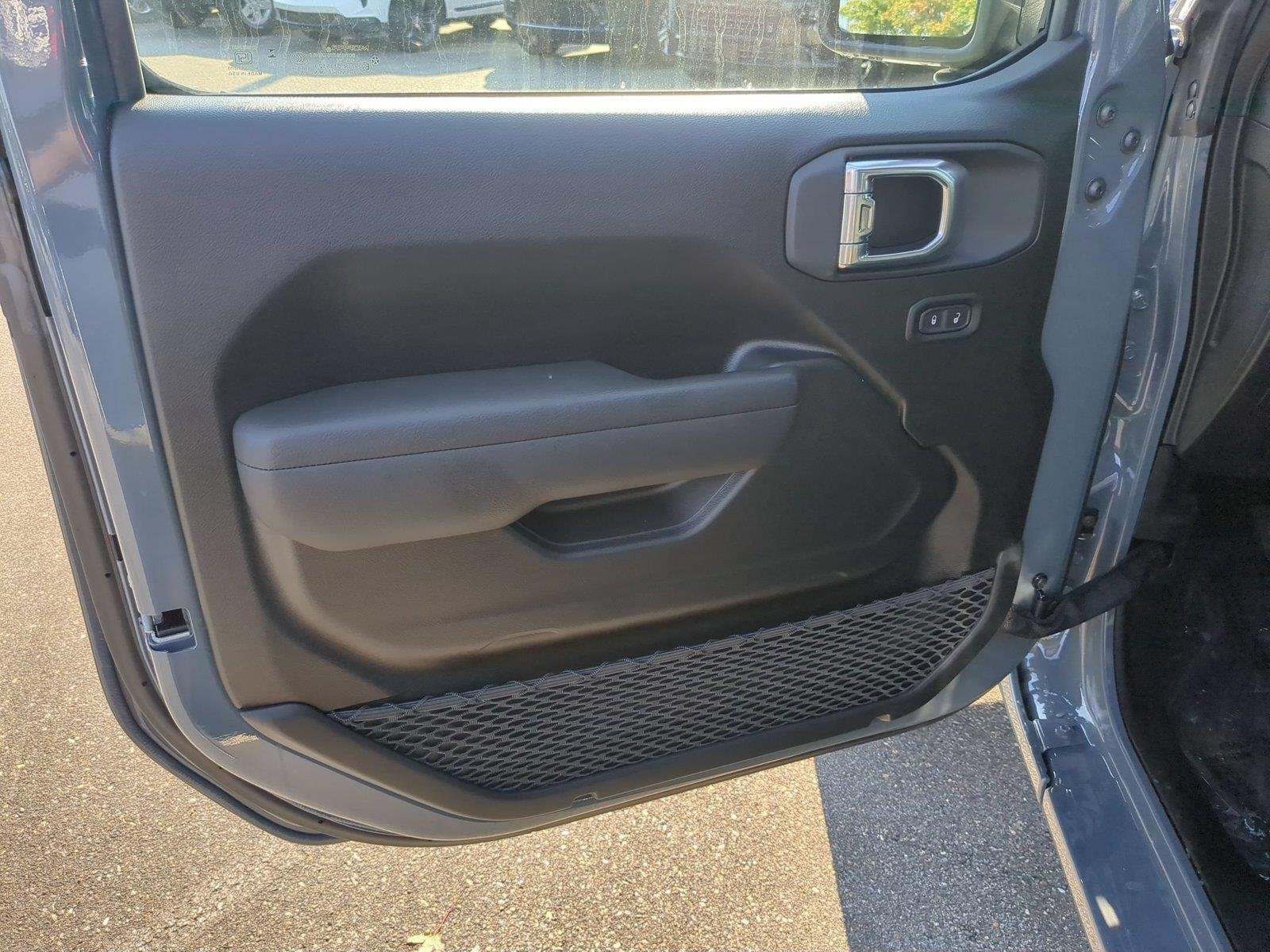 New 2026 Anvil Clearcoat Jeep Sport image 15