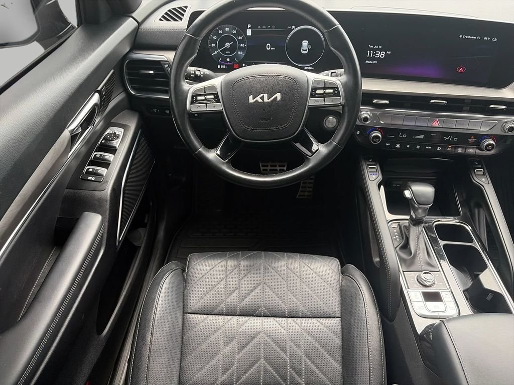 Used 2024 Gray Kia SX X-Pro image 11