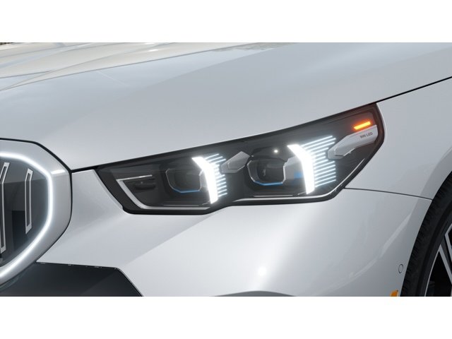 New 2027 Brooklyn Grey Metallic BMW 530i image 6