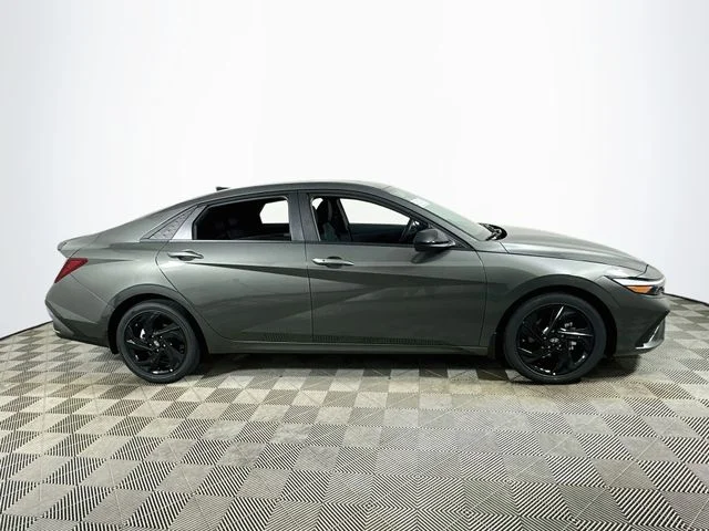 New 2026 Gray Hyundai SEL Sport image 2