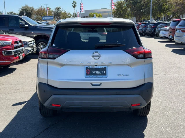 Used 2023 Silver Nissan SV image 7