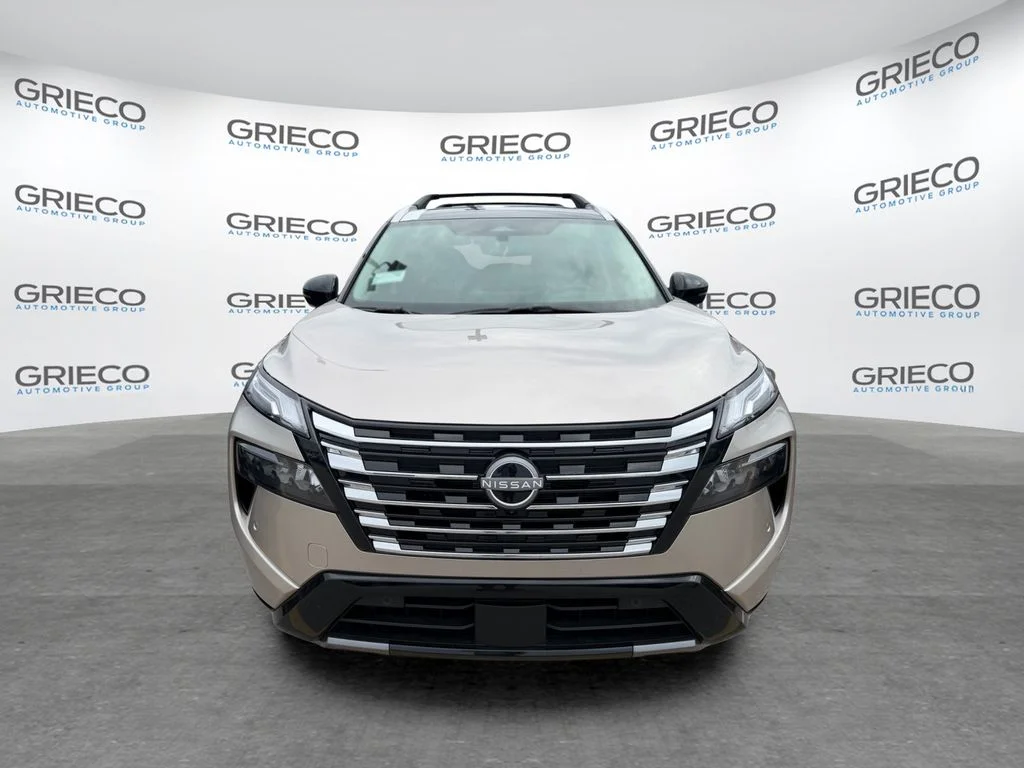 New 2026 Gold Nissan Platinum image 2