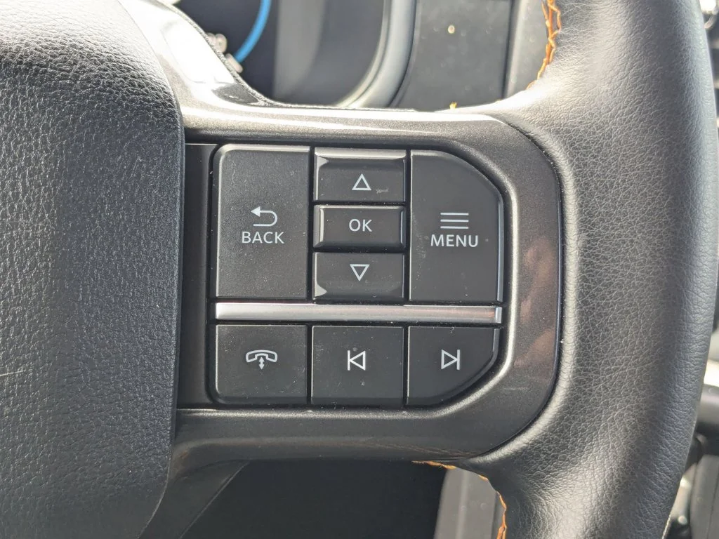 Used 2023  Ford Tremor image 24
