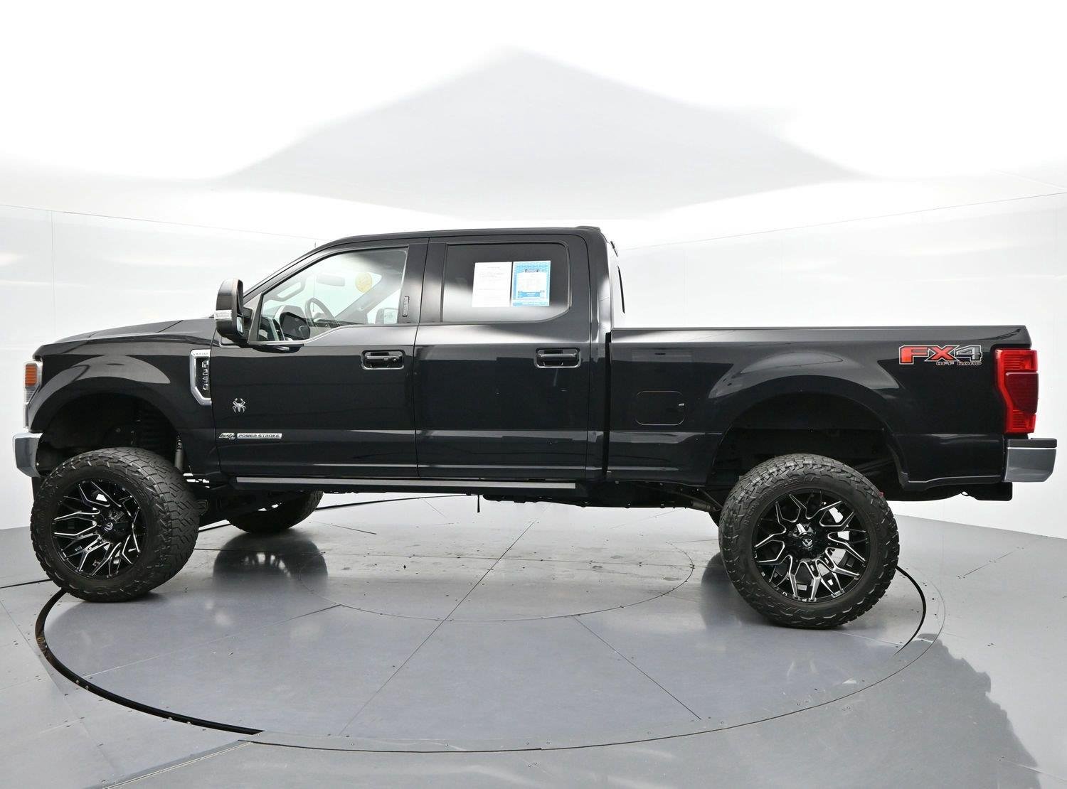 Used 2022 Agate Black Ford Lariat image 5
