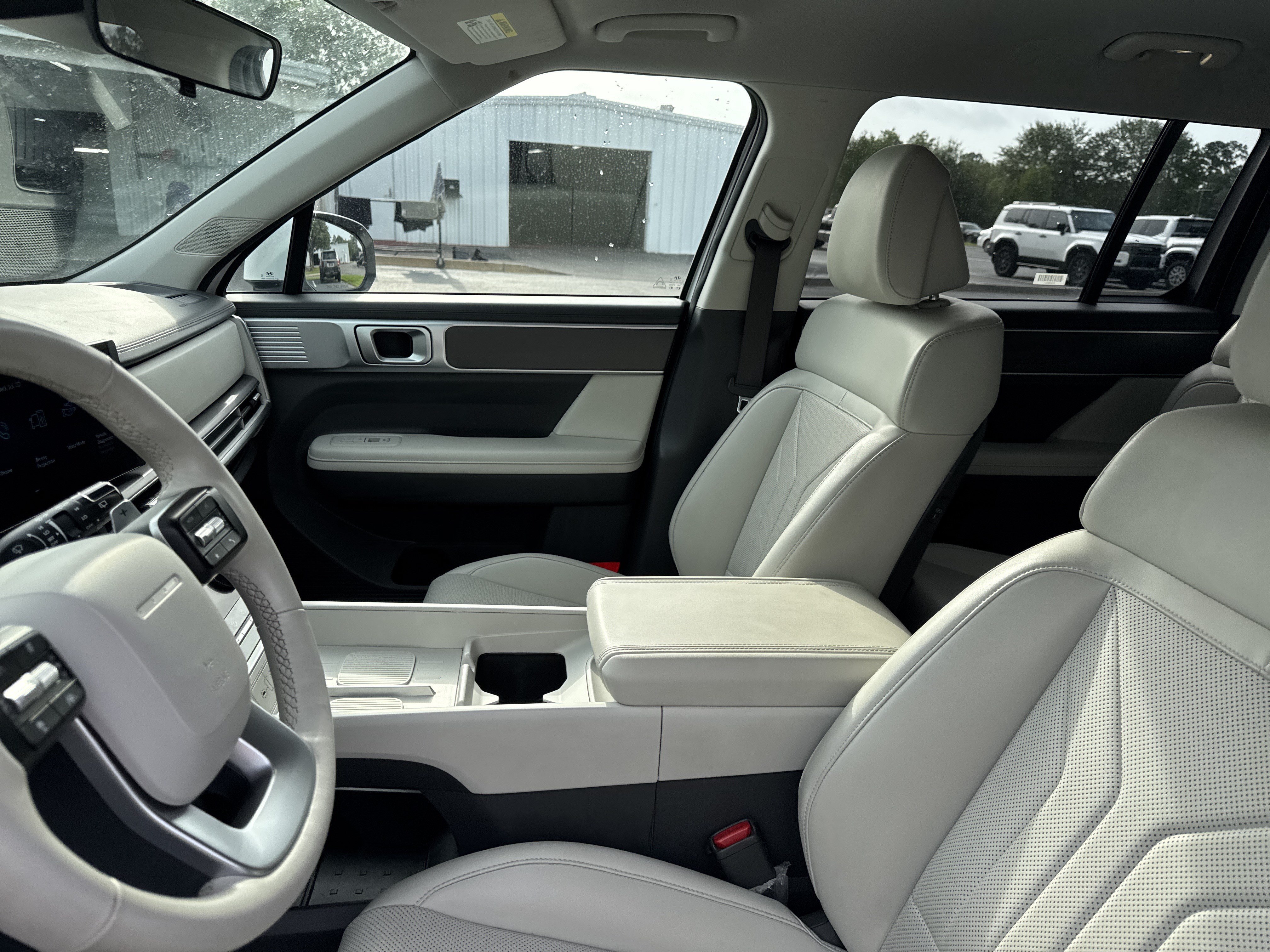 Used 2025 Serenity White Hyundai SEL image 13