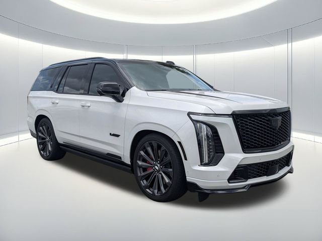 Used 2025 White Cadillac V-Series image 8