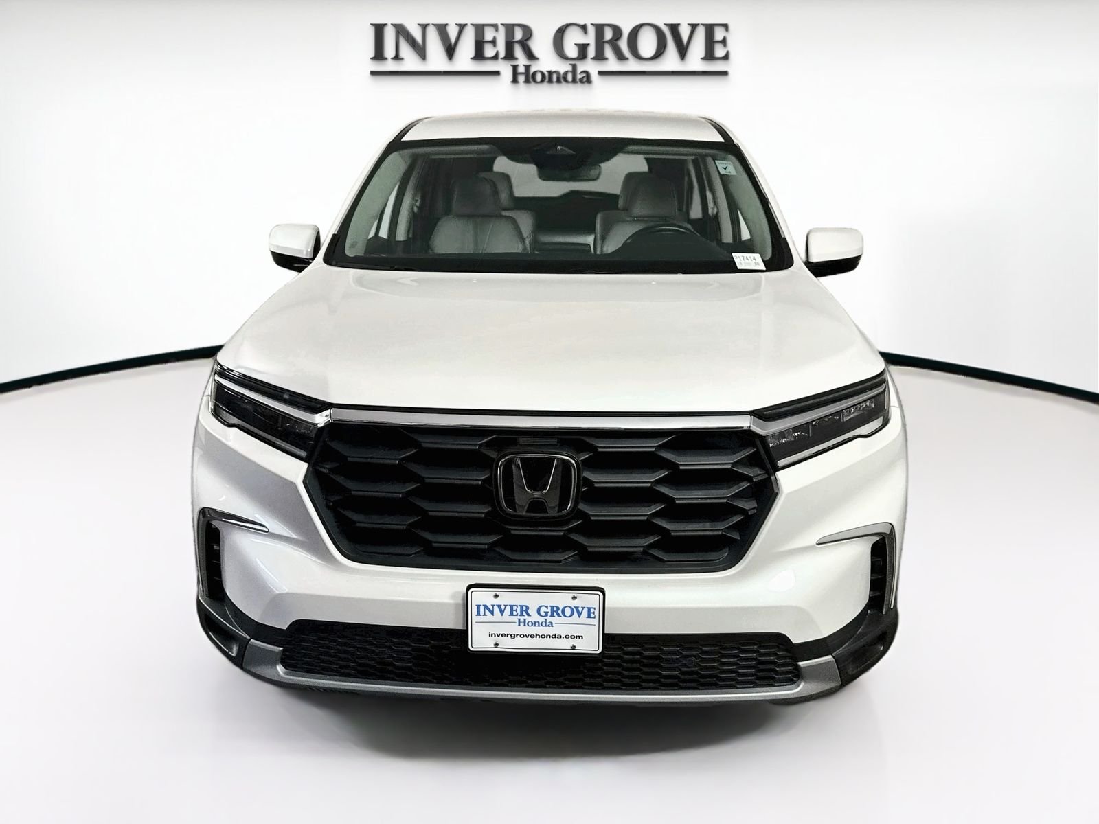 Used 2024 Honda Pilot EX-L with VIN 5FNYG1H53RB038728 for sale in Inver Grove Heights, Minnesota