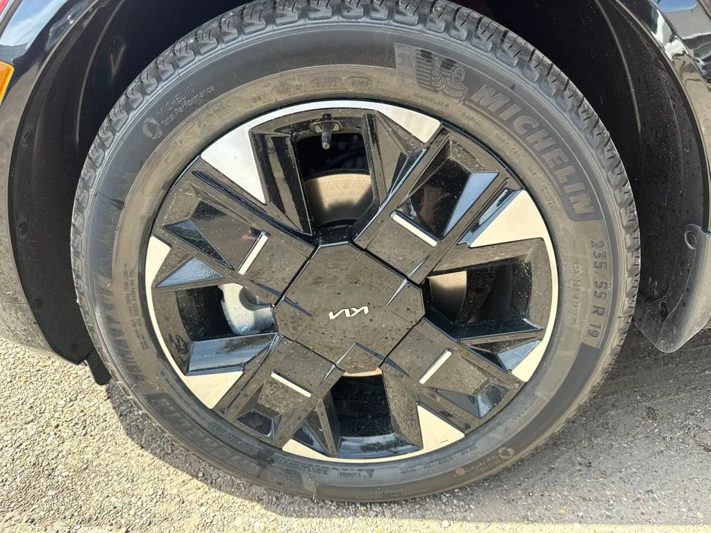 New 2026 Red Kia SX-Prestige image 21