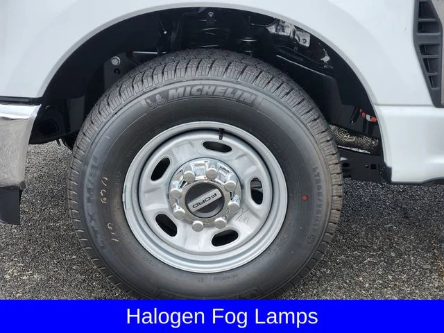 New 2026 Oxford White Ford F-250® XL image 10