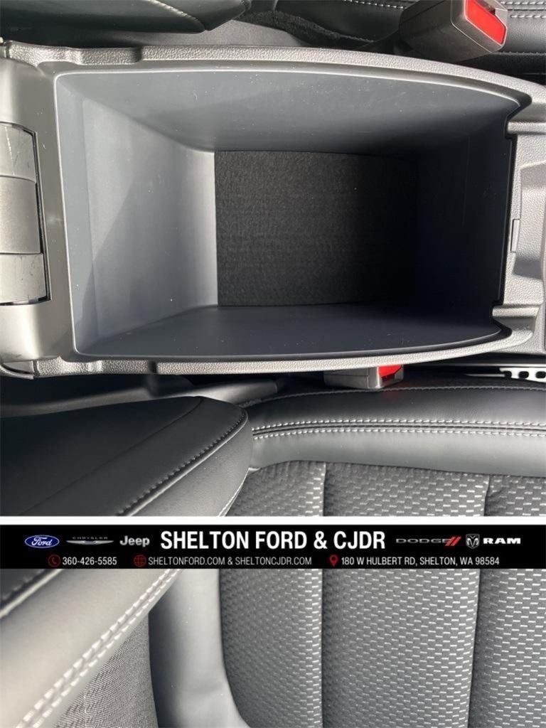 New 2025 Star White Metallic Tri-coat Ford Plug-in Hybrid image 21
