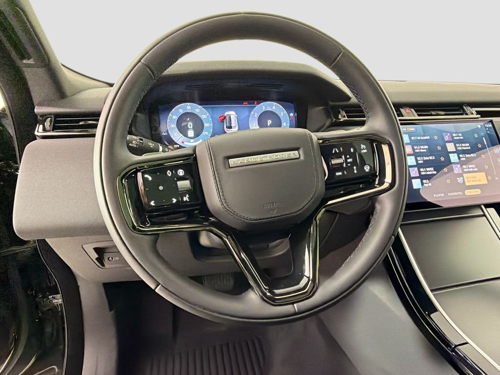 New 2026 Santorini Black Land Rover S image 11