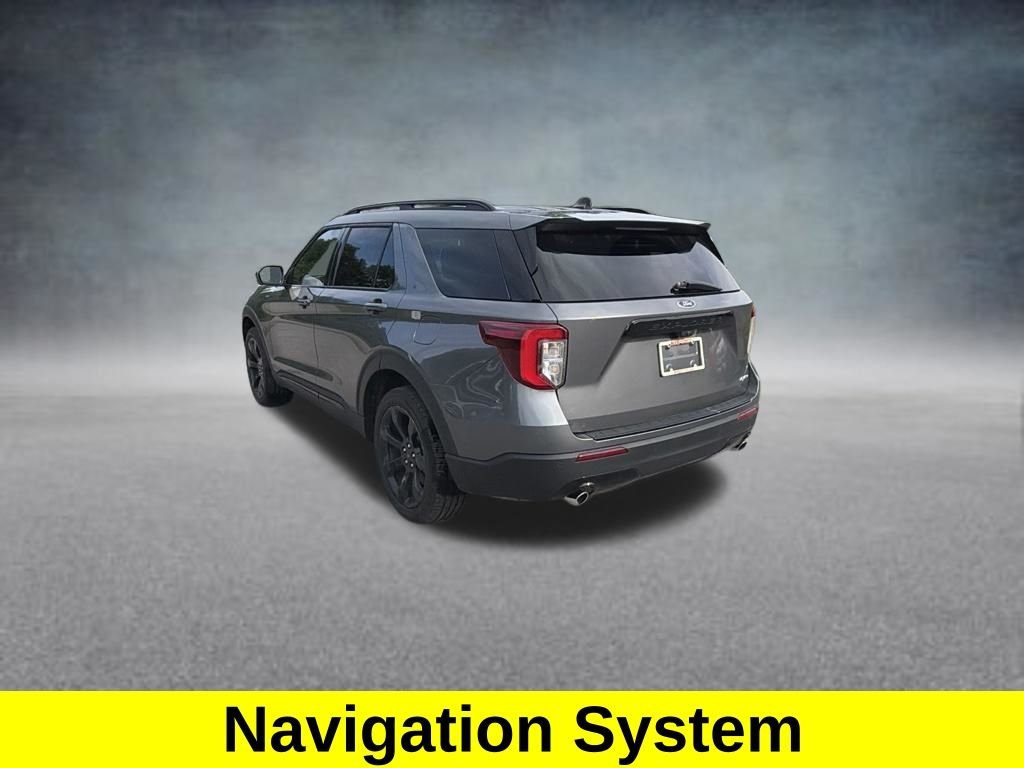 Certified Used 2023 Gray Metallic Ford ST-Line image 3