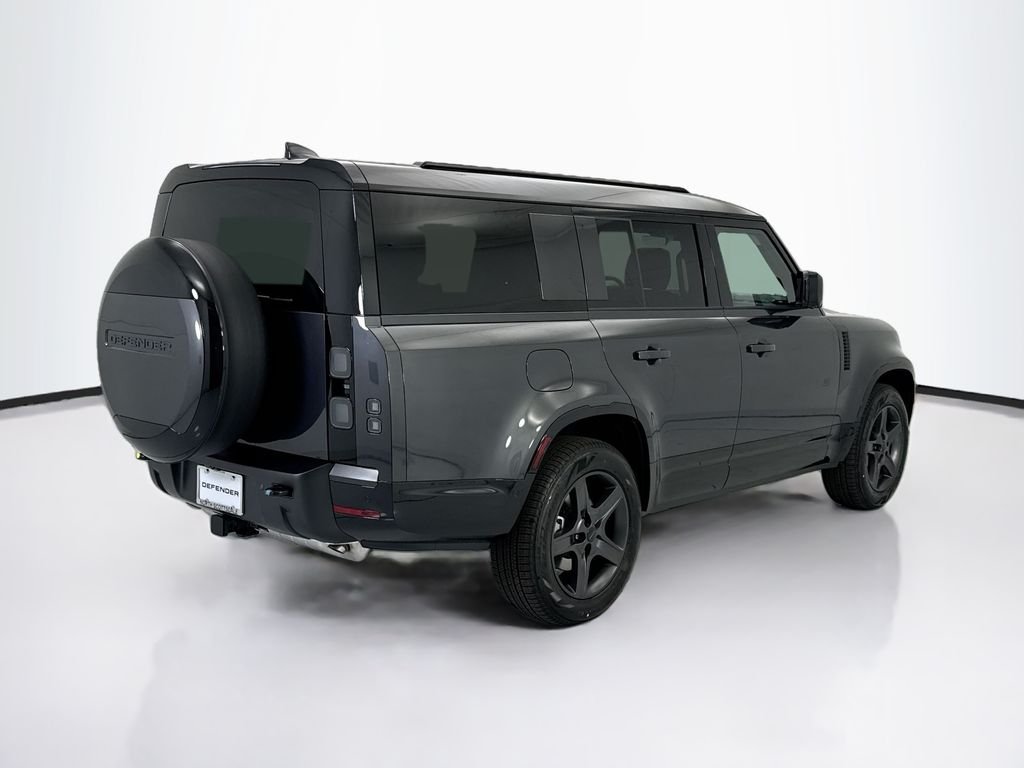 New 2026 Carpathian Grey LAND ROVER X-Dynamic SE image 5