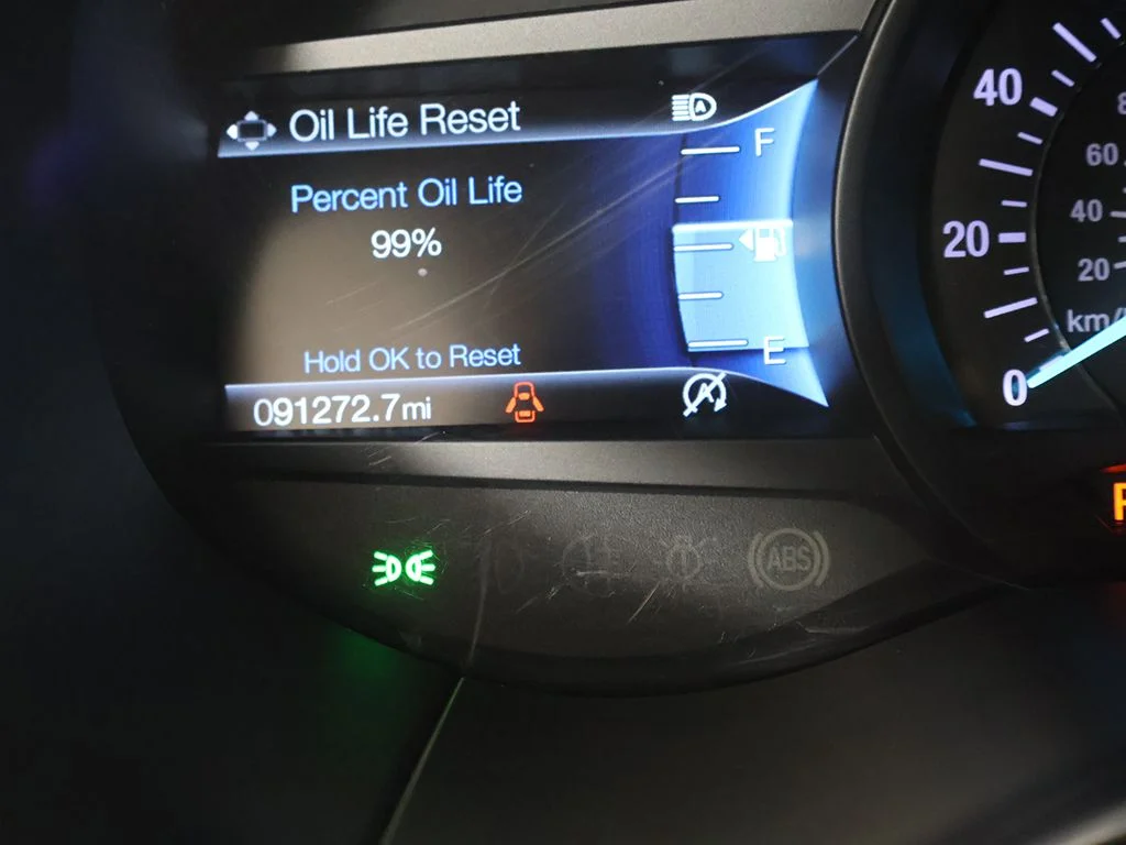 Used 2019 White Ford SEL image 36