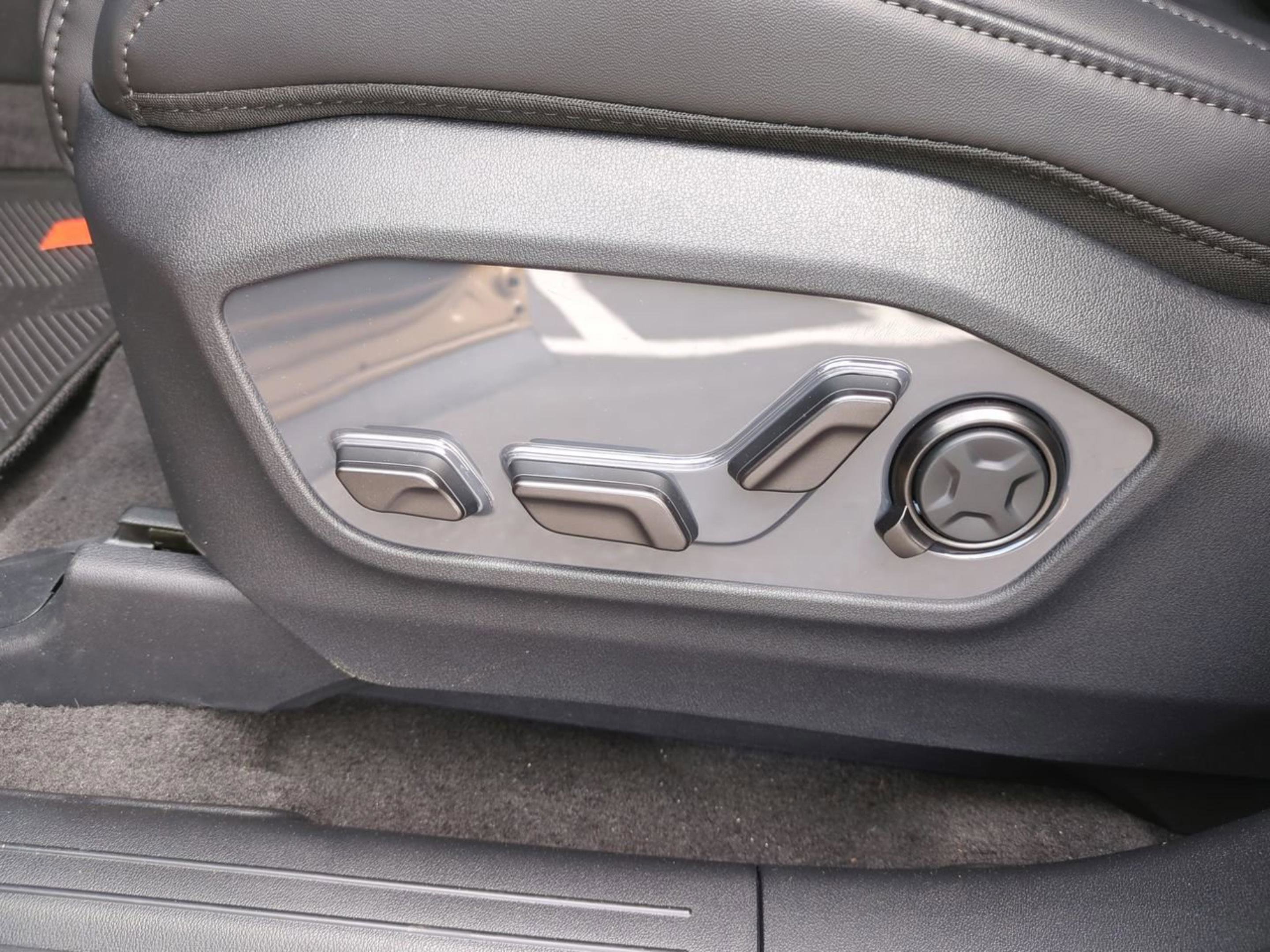 New 2027 Terrain Brown Kia X-Line SX-Prestige image 23
