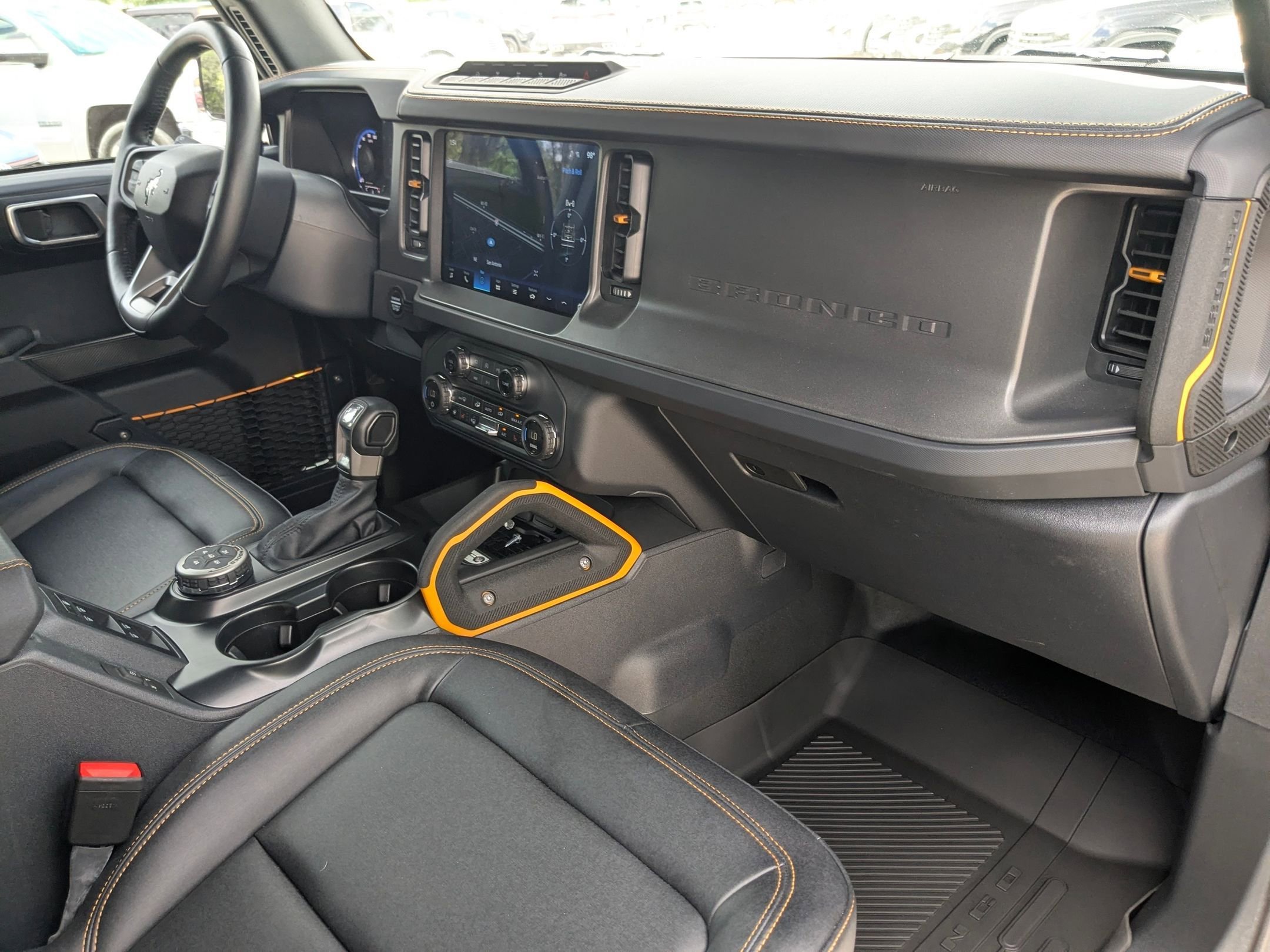 Used 2024 Gray Metallic Ford Badlands image 28