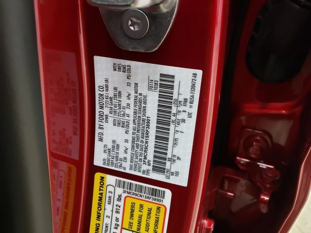 New 2025 Ruby Red Metallic Tinted Clearcoat Ford Outer Banks® image 26
