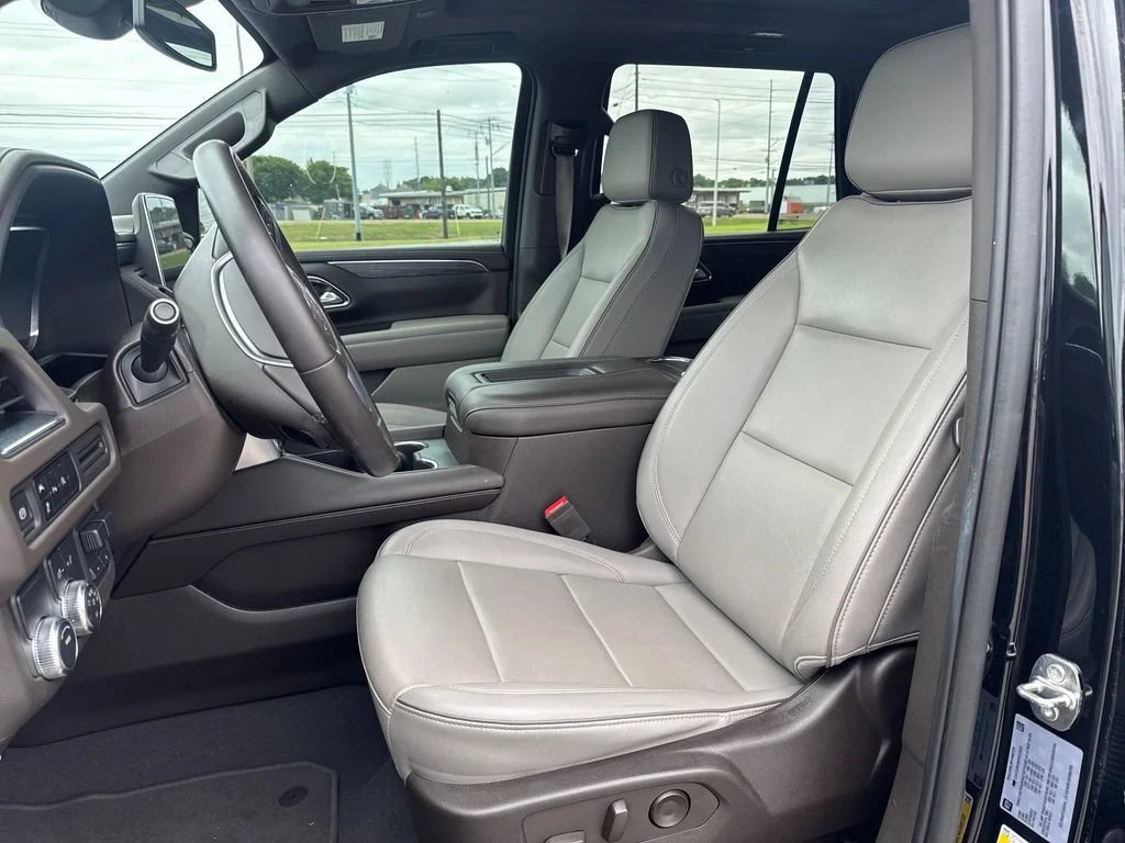 Used 2023 Onyx Black GMC SLT image 9