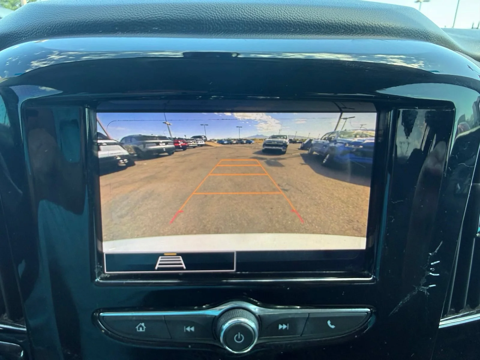 2020 Chevrolet Traverse LS - Photo 19