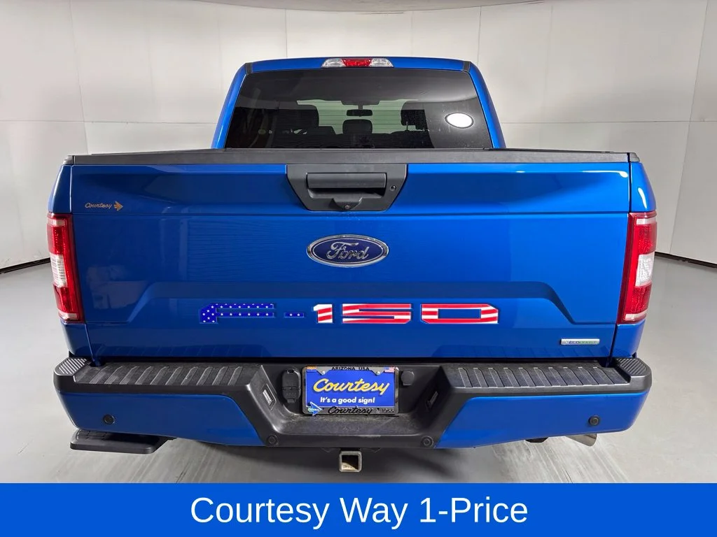 Used 2020 Blue Ford XL image 9